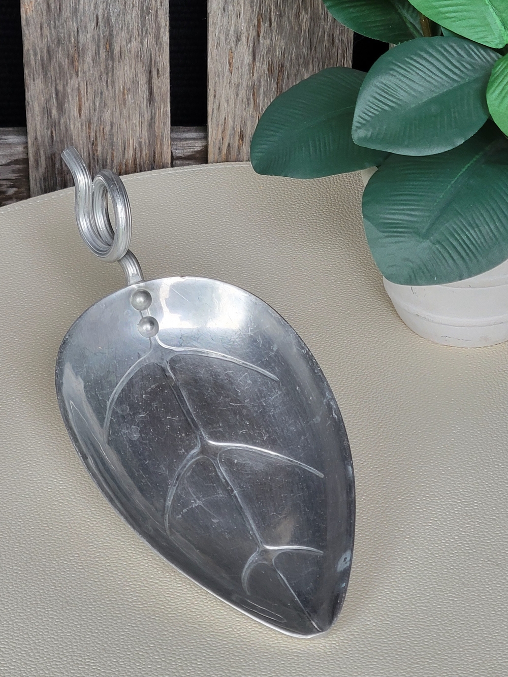 Vintage Buenilum Hammered Aluminum Serving Dish Leaf Shape